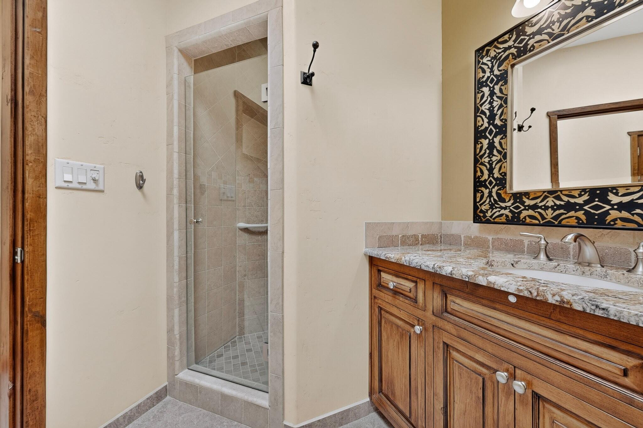 2604 Rincon Del Rio Court Northwest Albuquerque, NM 87107 - Photo 34 of 47 Gallery Image 34