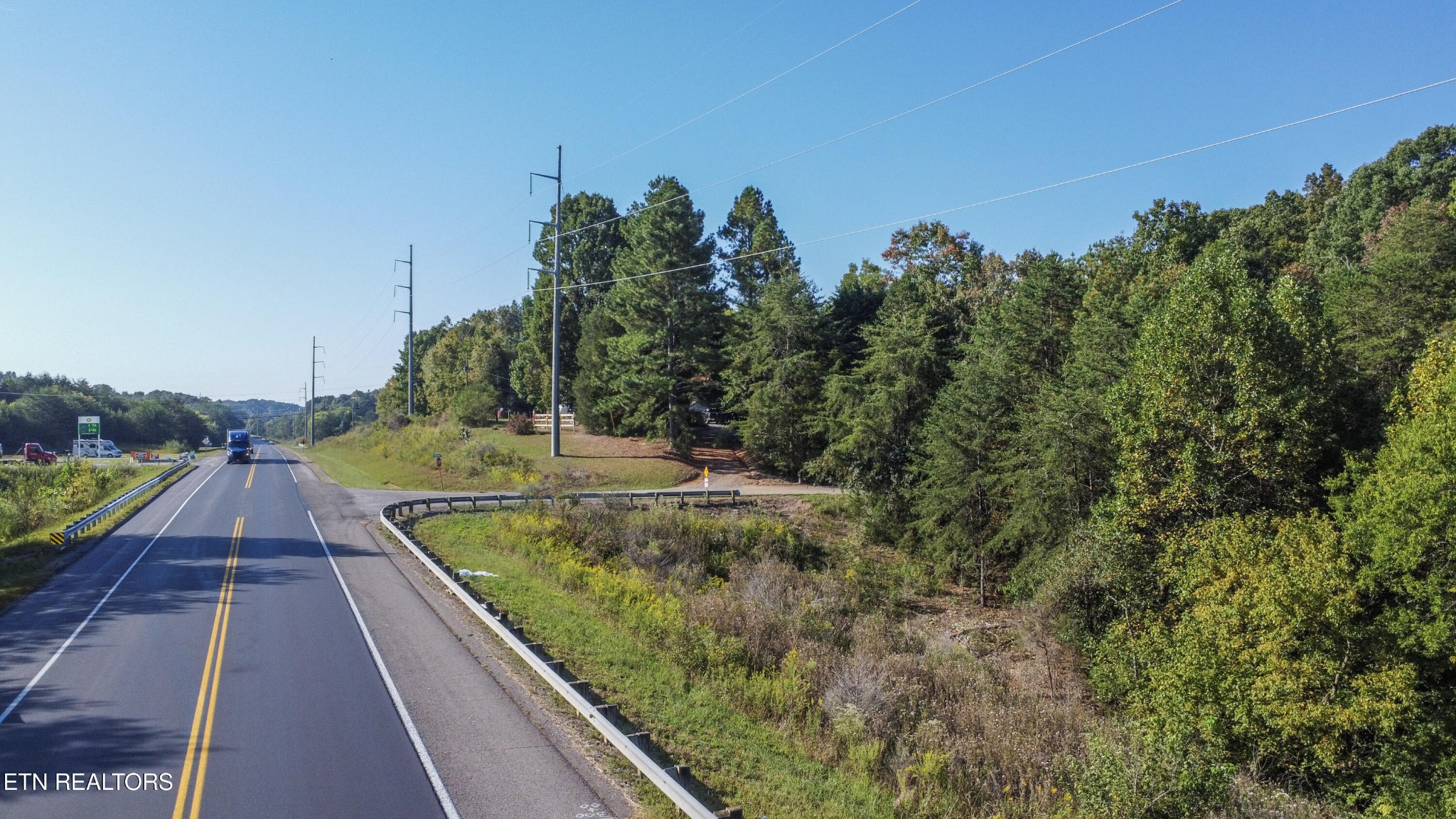 16511 Highway 72 Loudon, TN 37774 - Photo 21 of 21 a view of a backyard with pathway