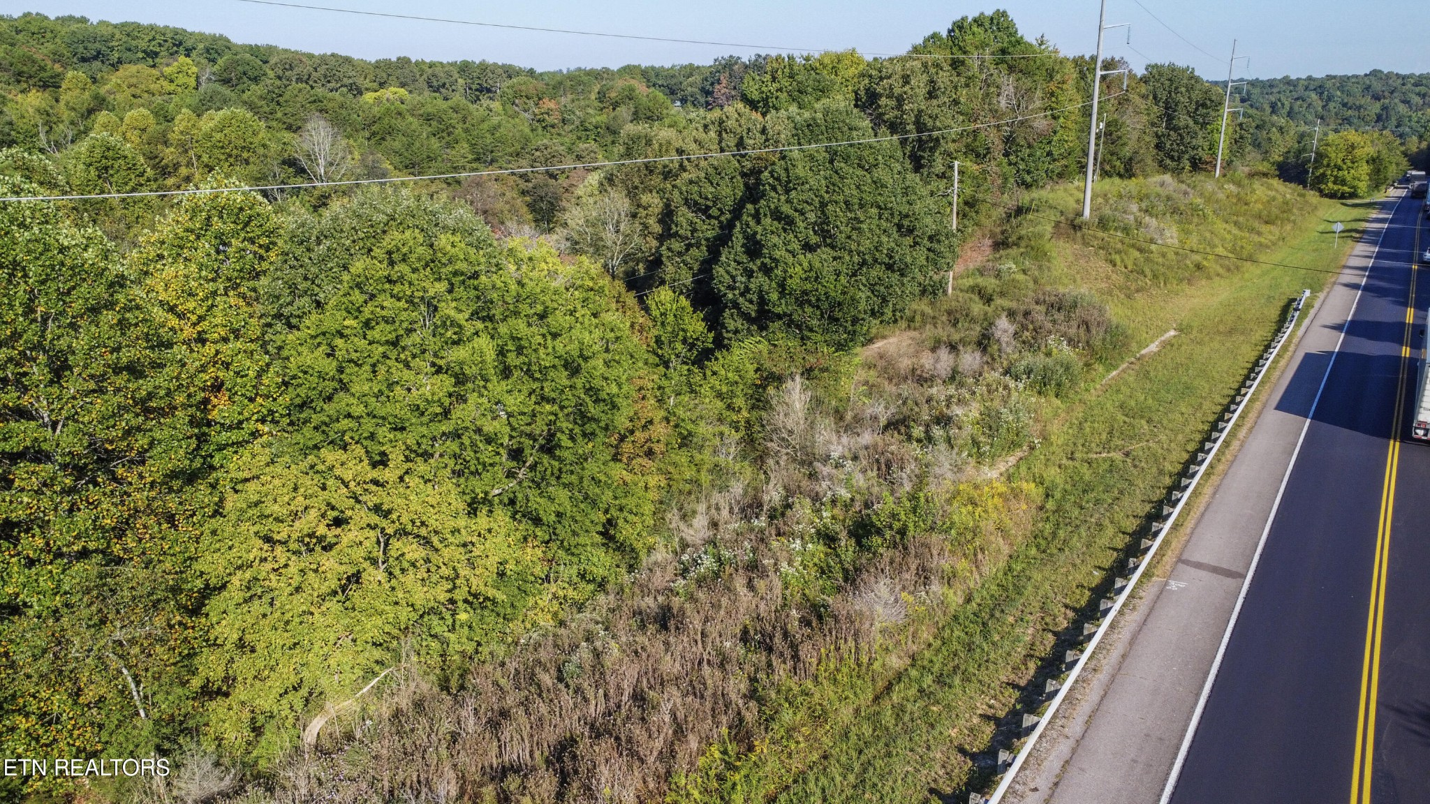 16511 Highway 72 Loudon, TN 37774 - Photo 9 of 21 a view of a yard from a balcony