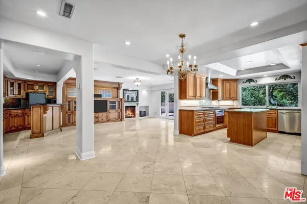 $13,750 | 1515 Outlook Circle, Westlake Village, CA 91362