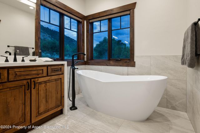 $4,800,000 | 564 Larkspur Drive, Carbondale, CO 81623