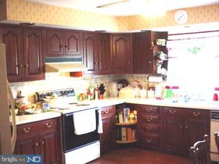 5545 Chelsea Road Aston, PA 19014 - Photo 4 of 6 Gallery Image 4