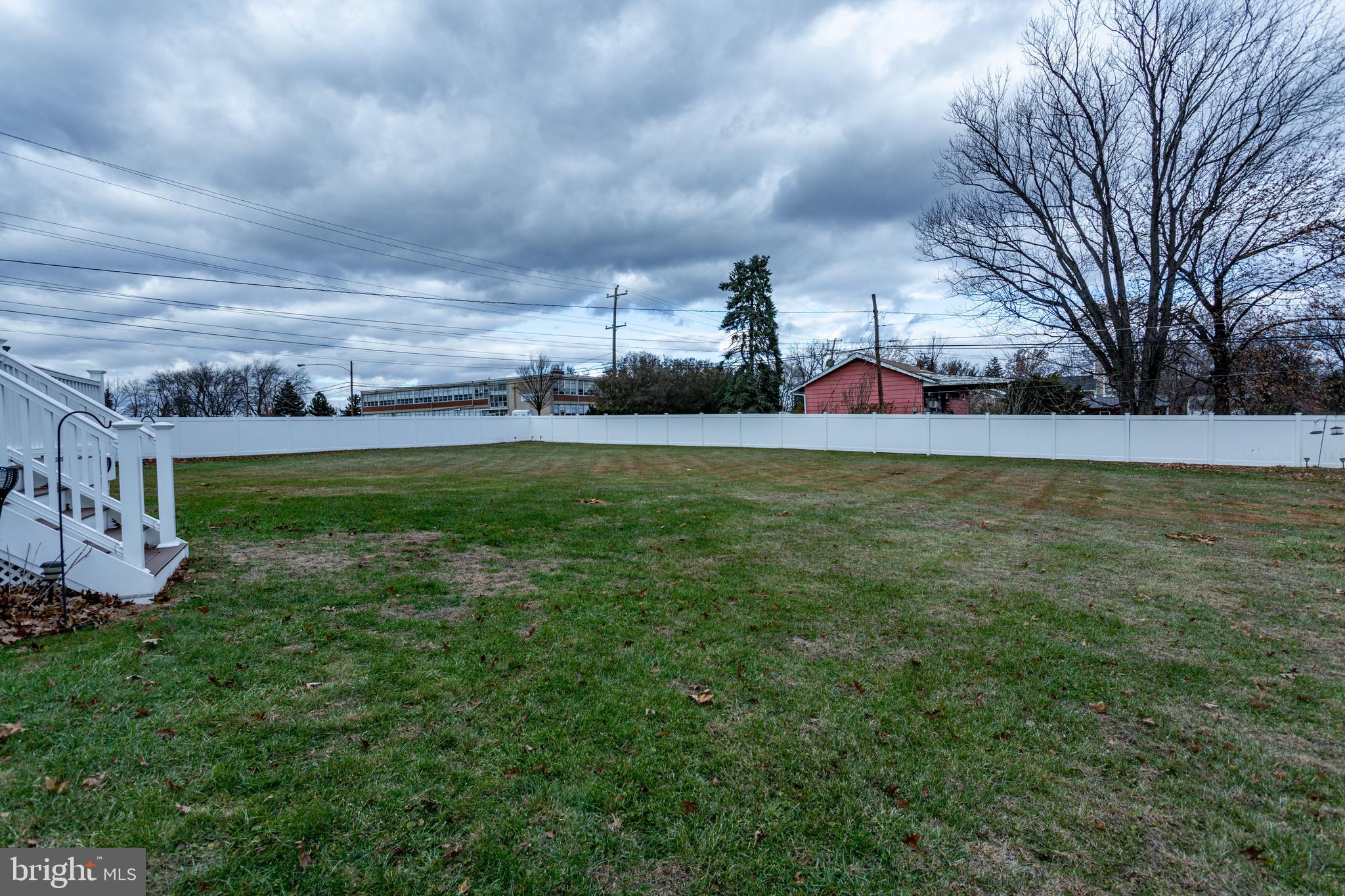 1619 West County Line Road Hatboro, PA 19040 - Photo 26 of 30 a view of a fountain in front of the house