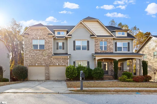 $655,000 | 377 Heritage Point Drive, Simpsonville, SC 29681