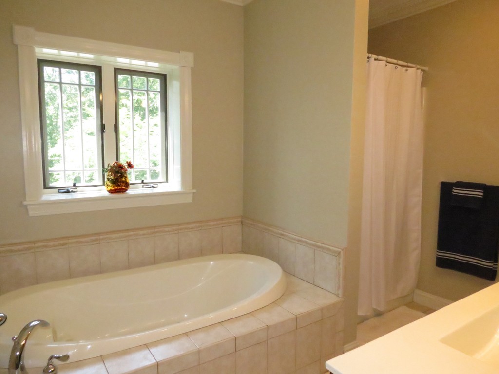49 Carleton Road Millbury, MA 01527 - Photo 15 of 29 Gallery Image 15