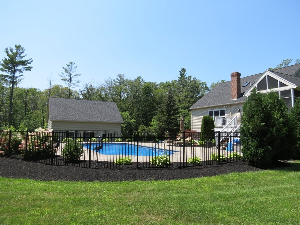 49 Carleton Road Millbury, MA 01527 - Photo 29 of 29 Gallery Image 29