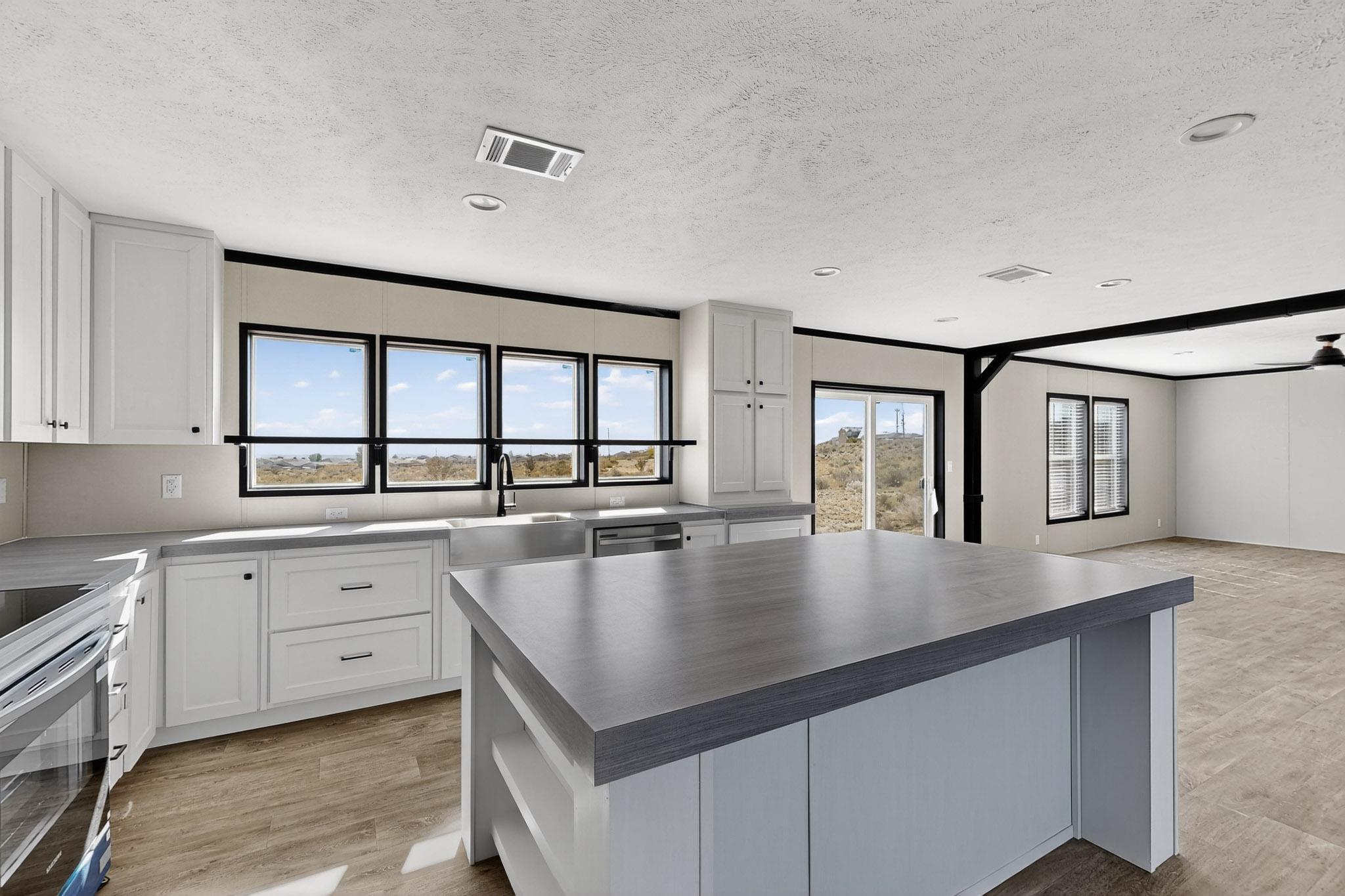 316 Hill Road Northeast Rio Rancho, NM 87144 - Photo 14 of 70 Gallery Image 14