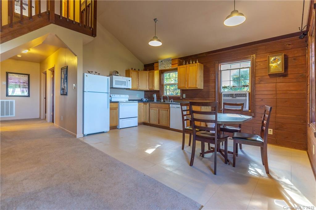 7135 Poplar Ridge Lane Morganton, NC 28655 - Photo 7 of 17