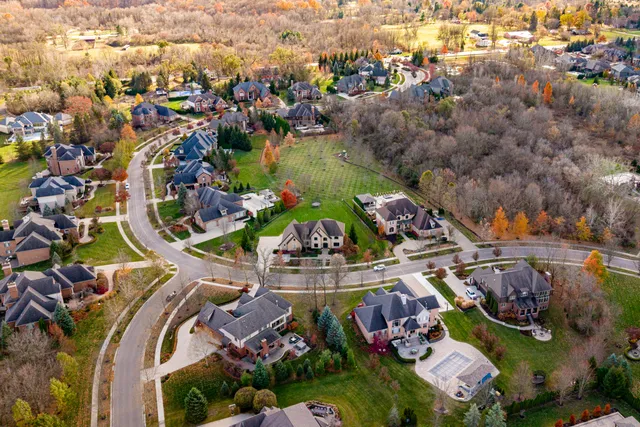 $1,795,000 | 21043 Maybury Park Drive, Northville, MI 48167