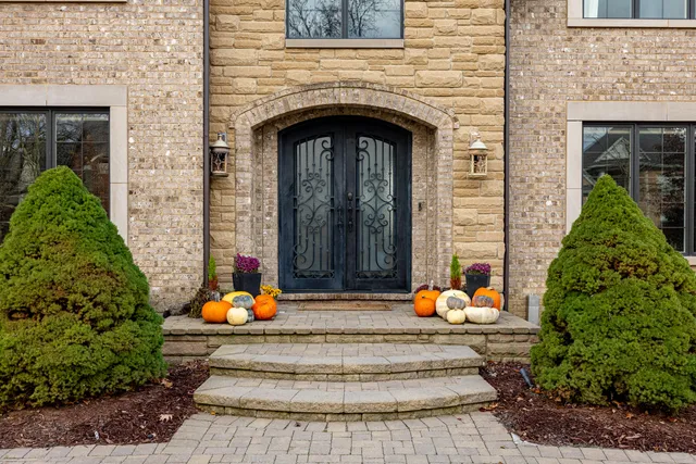 $1,795,000 | 21043 Maybury Park Drive, Northville, MI 48167