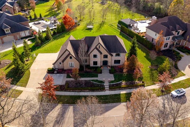 $1,795,000 | 21043 Maybury Park Drive, Northville, MI 48167