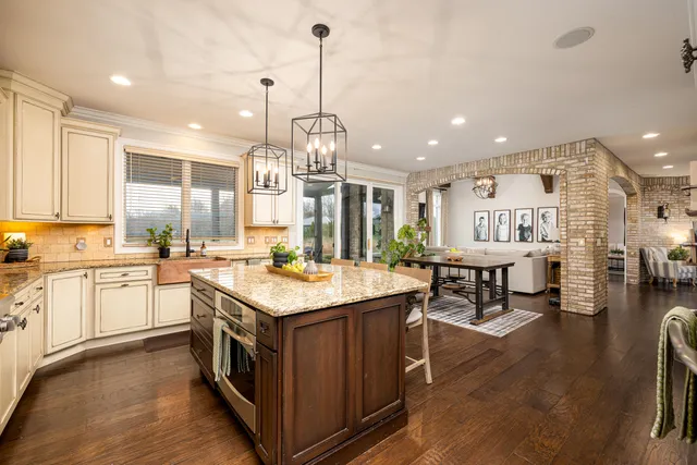 $1,795,000 | 21043 Maybury Park Drive, Northville, MI 48167