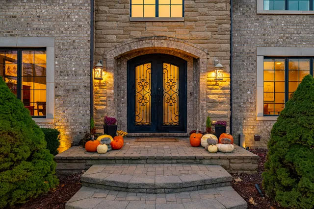 $1,795,000 | 21043 Maybury Park Drive, Northville, MI 48167