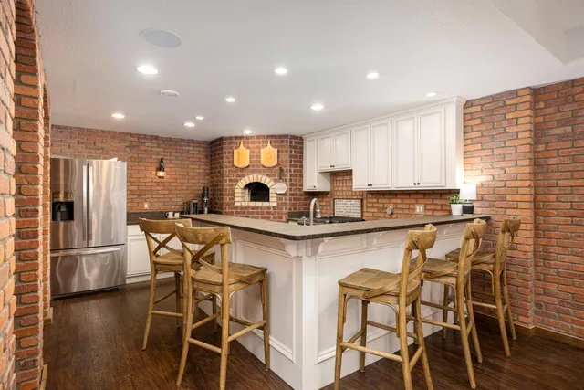 $1,795,000 | 21043 Maybury Park Drive, Northville, MI 48167