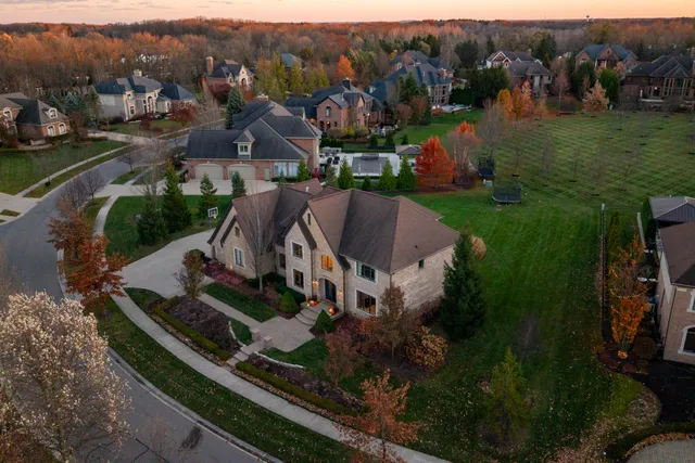 $1,795,000 | 21043 Maybury Park Drive, Northville, MI 48167