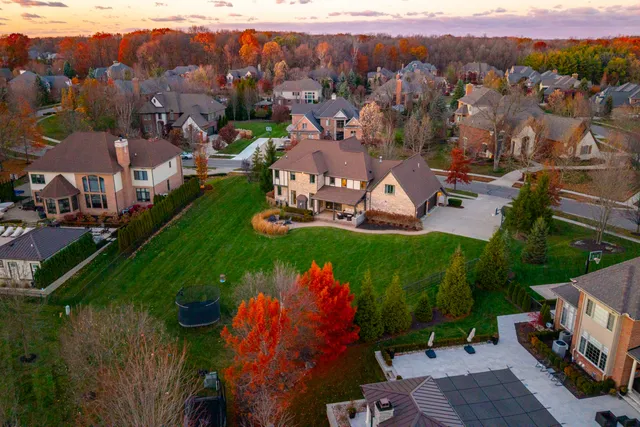 $1,795,000 | 21043 Maybury Park Drive, Northville, MI 48167