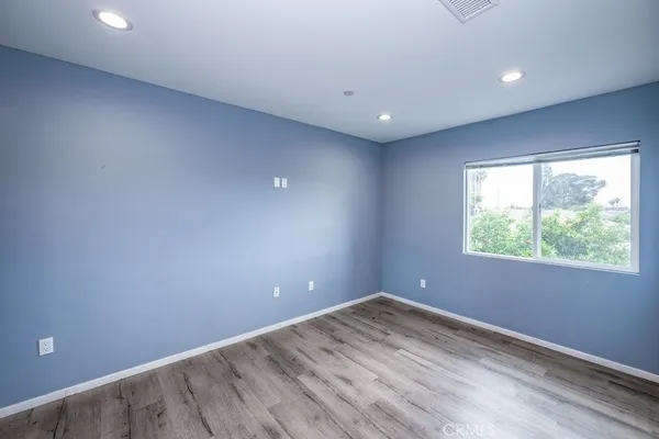 $3,500 | 6719 1/2 Vineland Avenue, North Hollywood, CA 91606