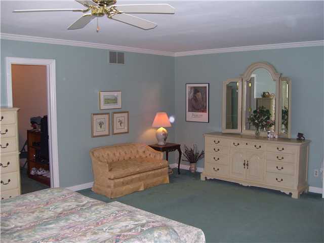 560 Home Road Delaware, OH 43015 - Photo 4 of 18 Gallery Image 4