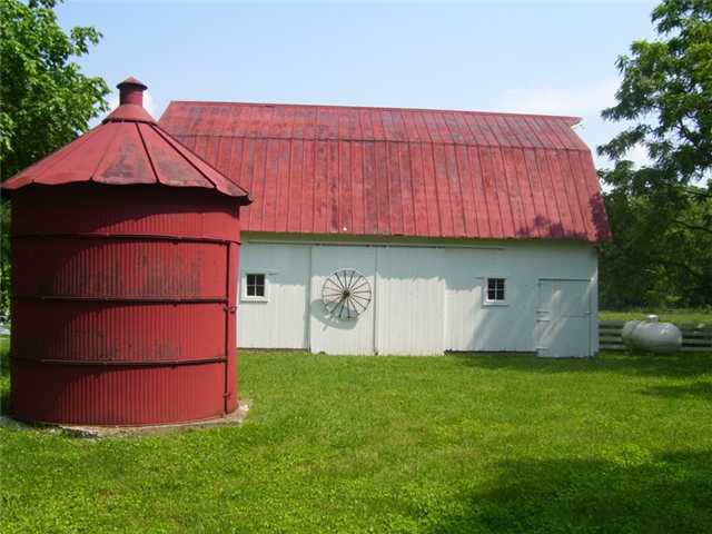 560 Home Road Delaware, OH 43015 - Photo 7 of 18 Gallery Image 7
