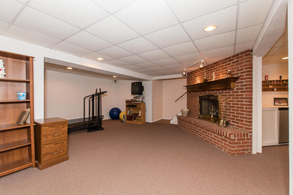 4331 Minges Road South Battle Creek, MI 49015 - Photo 39 of 47 DSC_6153