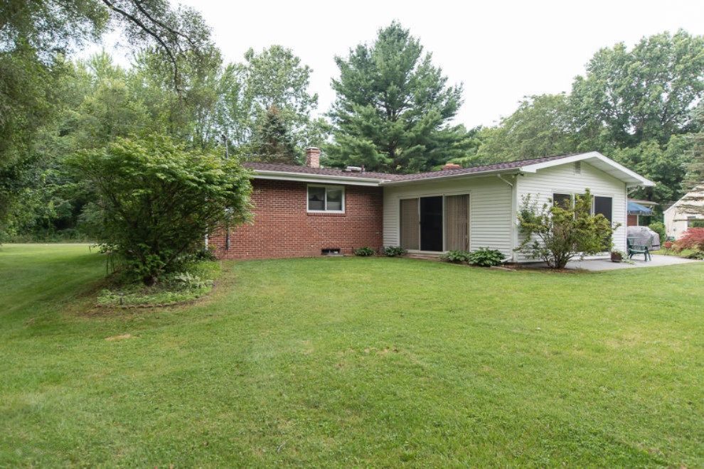 4331 Minges Road South Battle Creek, MI 49015 - Photo 42 of 47 DSC_6112