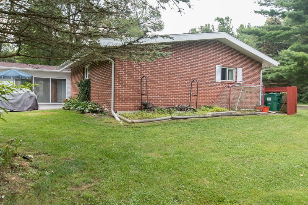 4331 Minges Road South Battle Creek, MI 49015 - Photo 45 of 47 DSC_6115