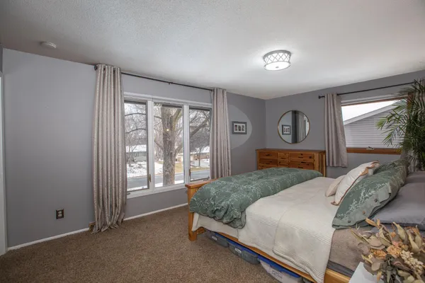 $399,999 | 9163 Yucca Lane North, Maple Grove, MN 55369