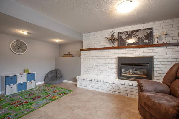 $399,999 | 9163 Yucca Lane North, Maple Grove, MN 55369