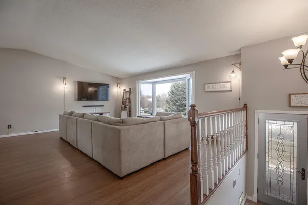 $399,999 | 9163 Yucca Lane North, Maple Grove, MN 55369