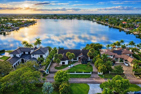$4,495,000 | 13724 Southwest 92nd Court, Miami, FL 33176