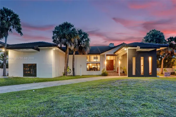 $4,495,000 | 13724 Southwest 92nd Court, Miami, FL 33176