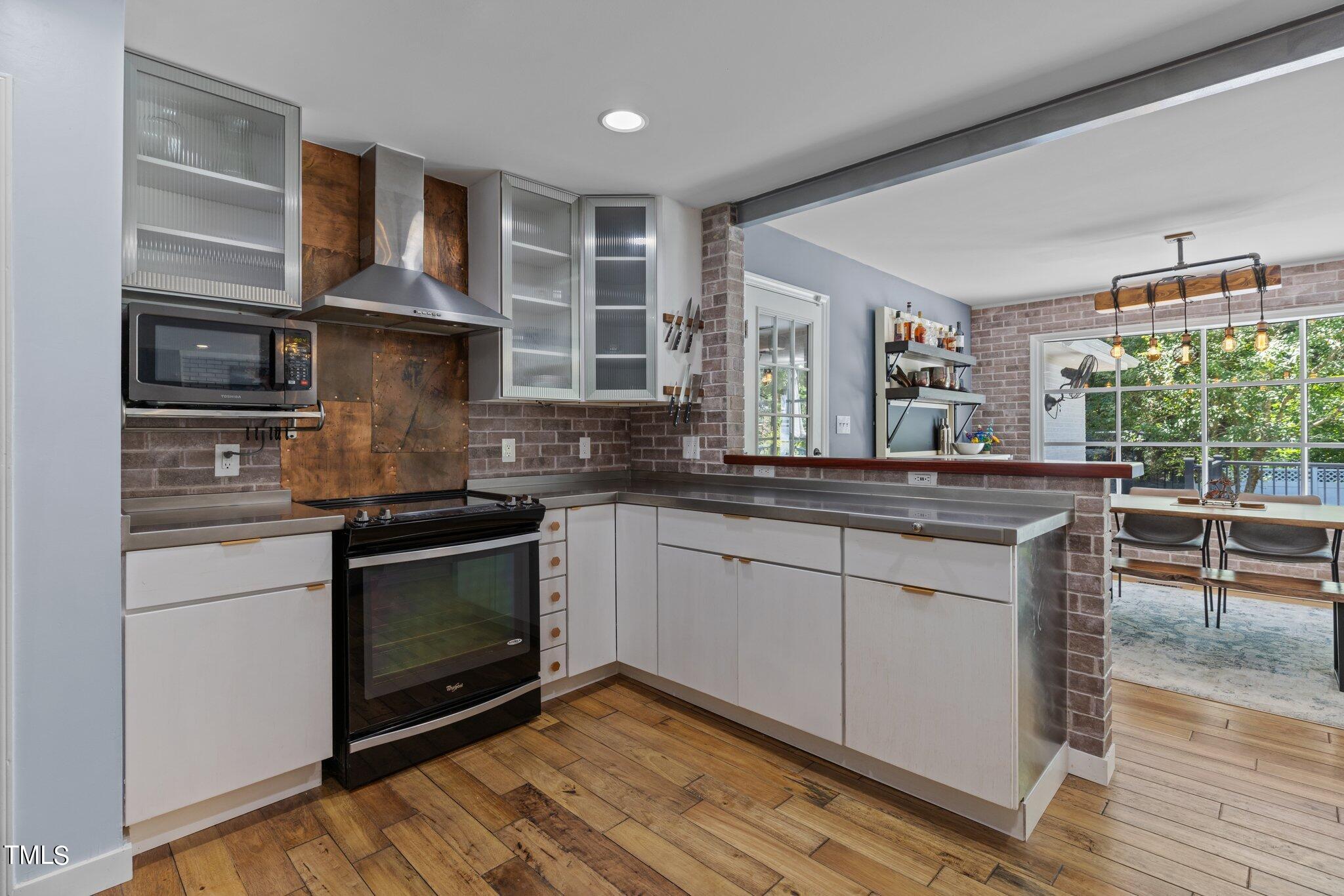 8809 Leesville Road Raleigh, NC 27613 - Photo 13 of 32 kitchen3