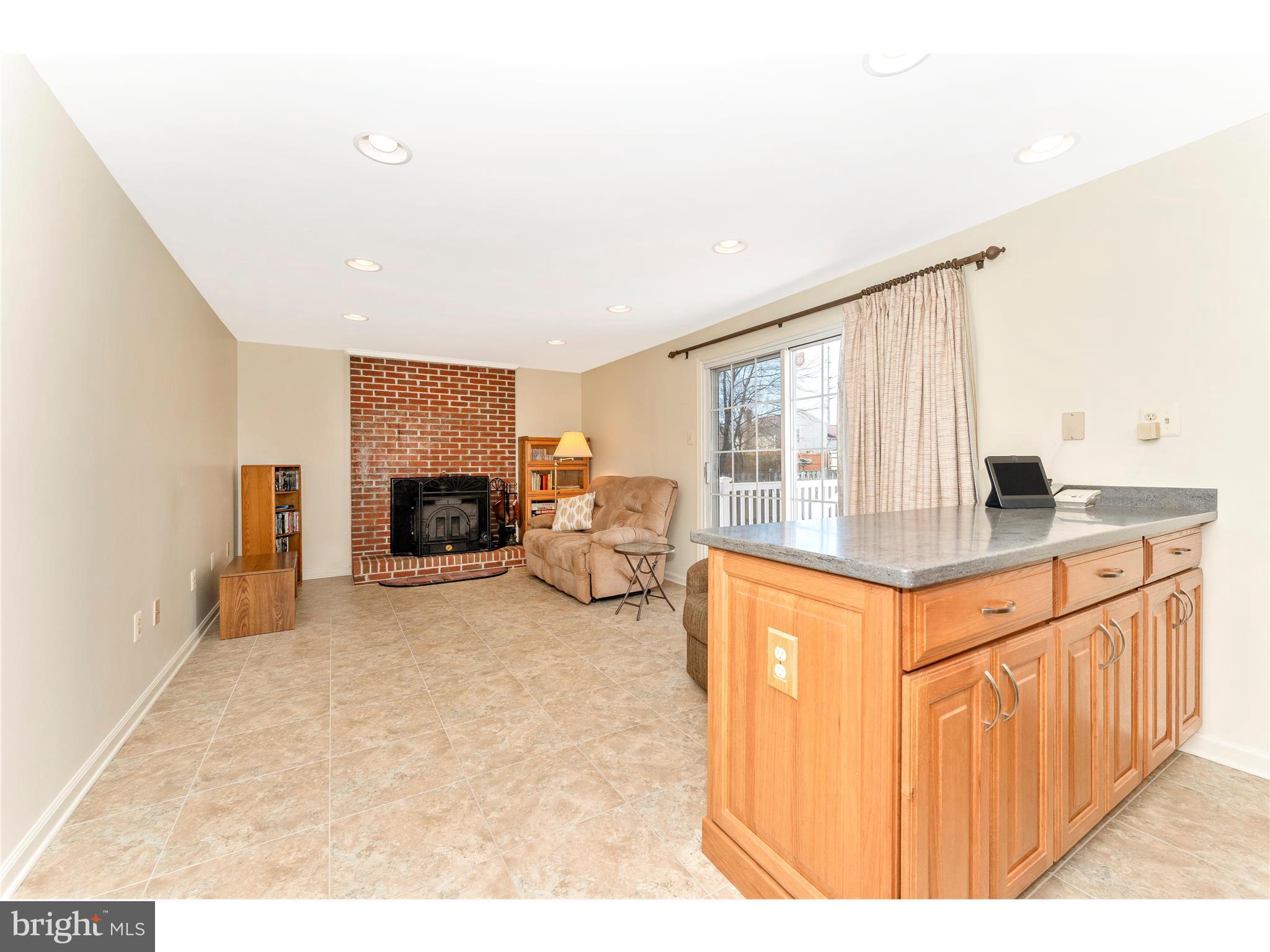 595 Pumphouse Road Frederick, MD 21703 - Photo 11 of 50 Family Room has natural light