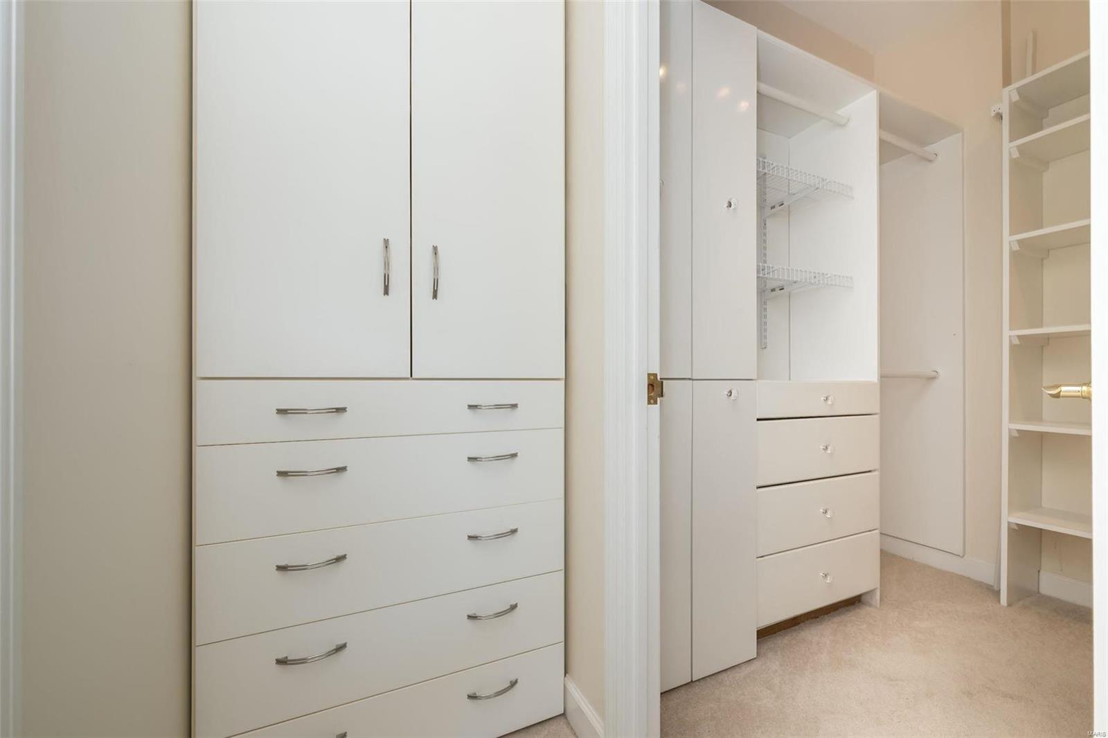 816 South Hanley Road, Unit 4D Clayton, MO 63105 - Photo 20 of 43 Gallery Image 20