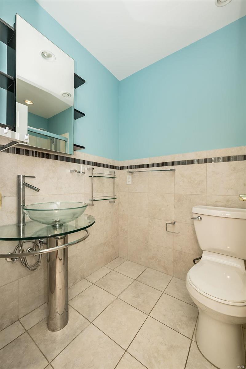 816 South Hanley Road, Unit 4D Clayton, MO 63105 - Photo 21 of 43 Gallery Image 21