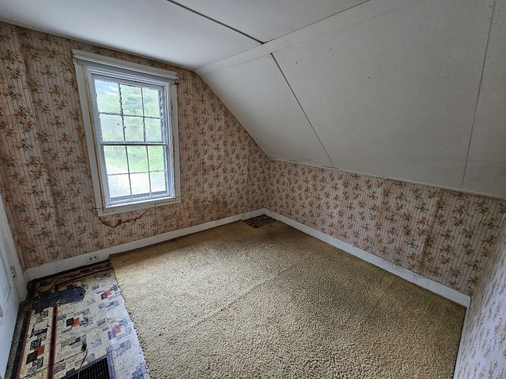 289 North Avenue Rochester, MA 02770 - Photo 20 of 24