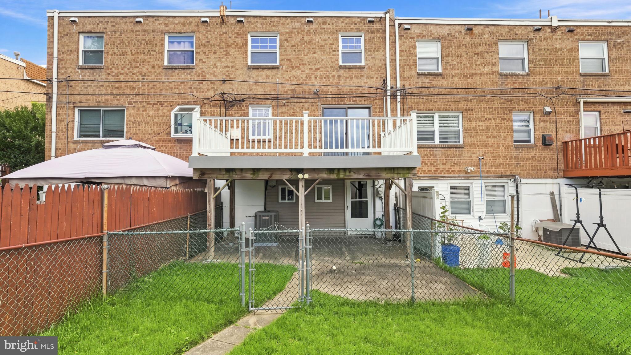 10228 West Keswick Road Philadelphia, PA 19114 - Photo 25 of 27 Gallery Image 25