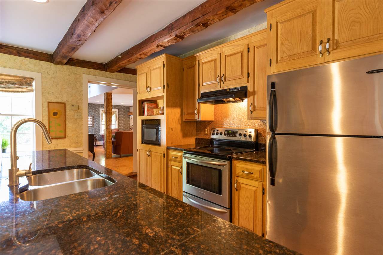 64 Bennett Road Durham, NH 03824 - Photo 7 of 40