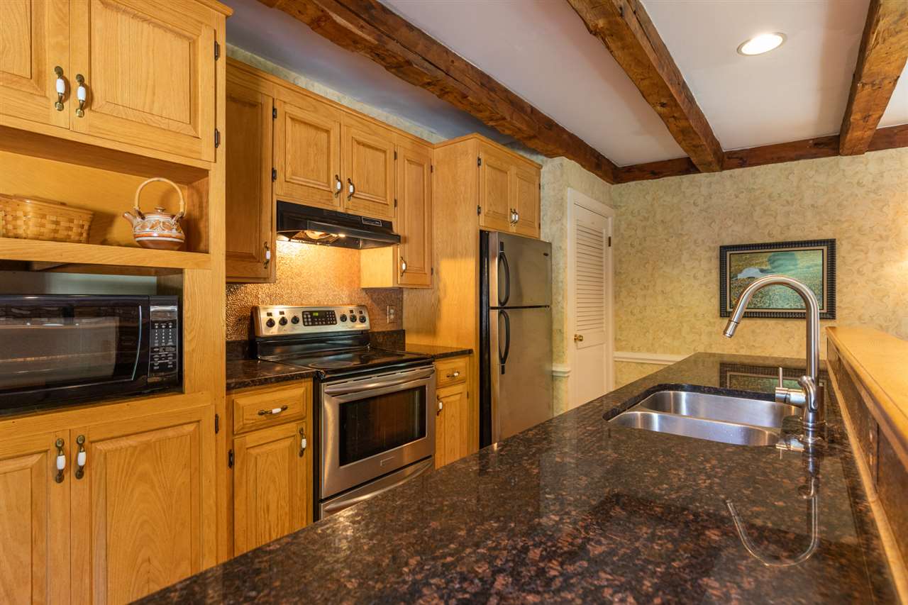 64 Bennett Road Durham, NH 03824 - Photo 9 of 40