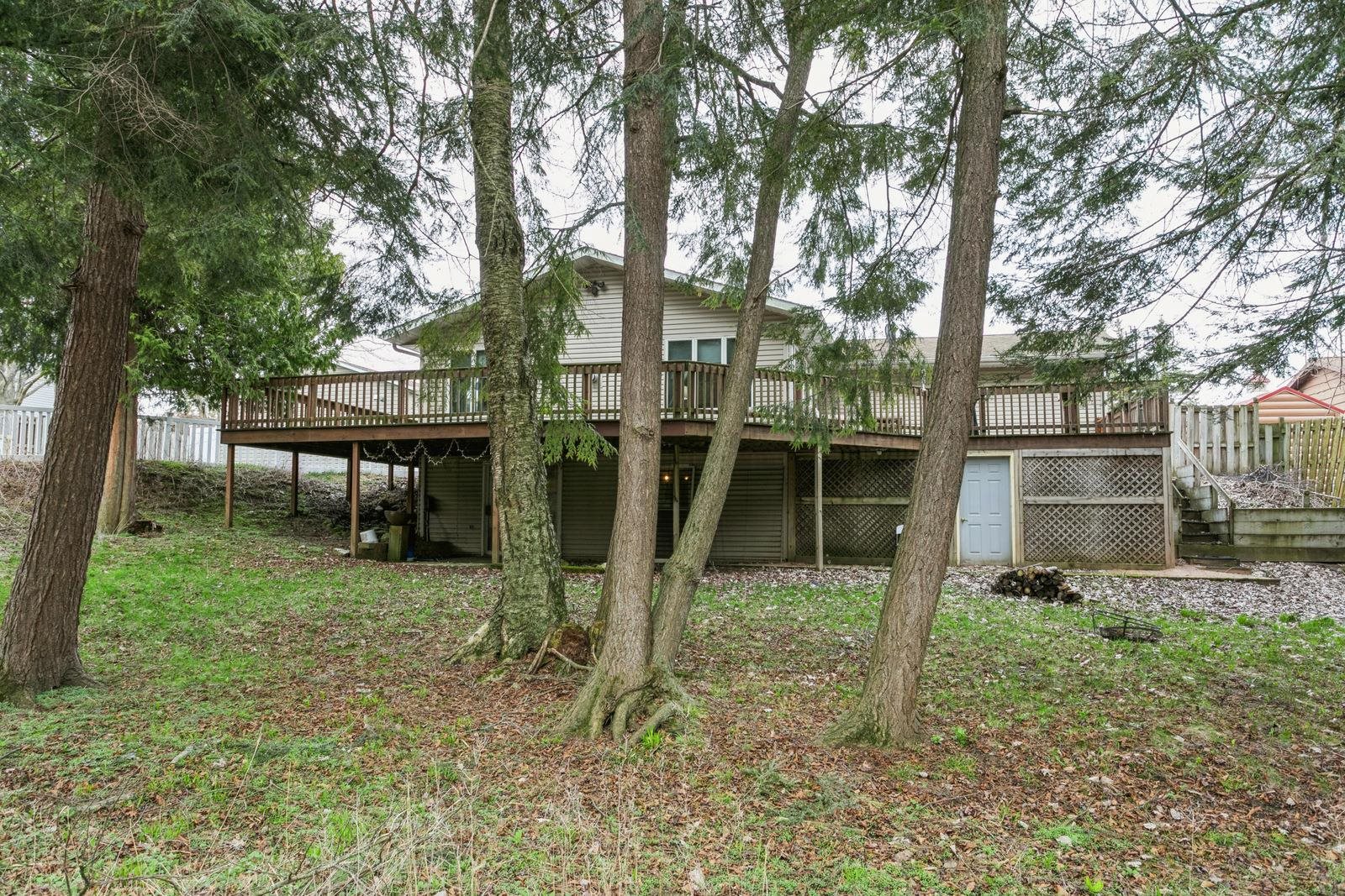 3518 Columbus Street Two Rivers, WI 54241 - Photo 18 of 32