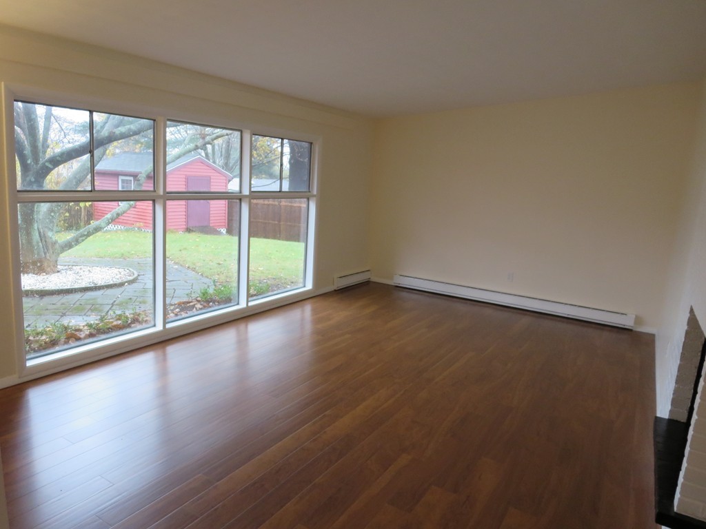 25 Radcliffe Road Beverly, MA 01915 - Photo 5 of 21 Gallery Image 5