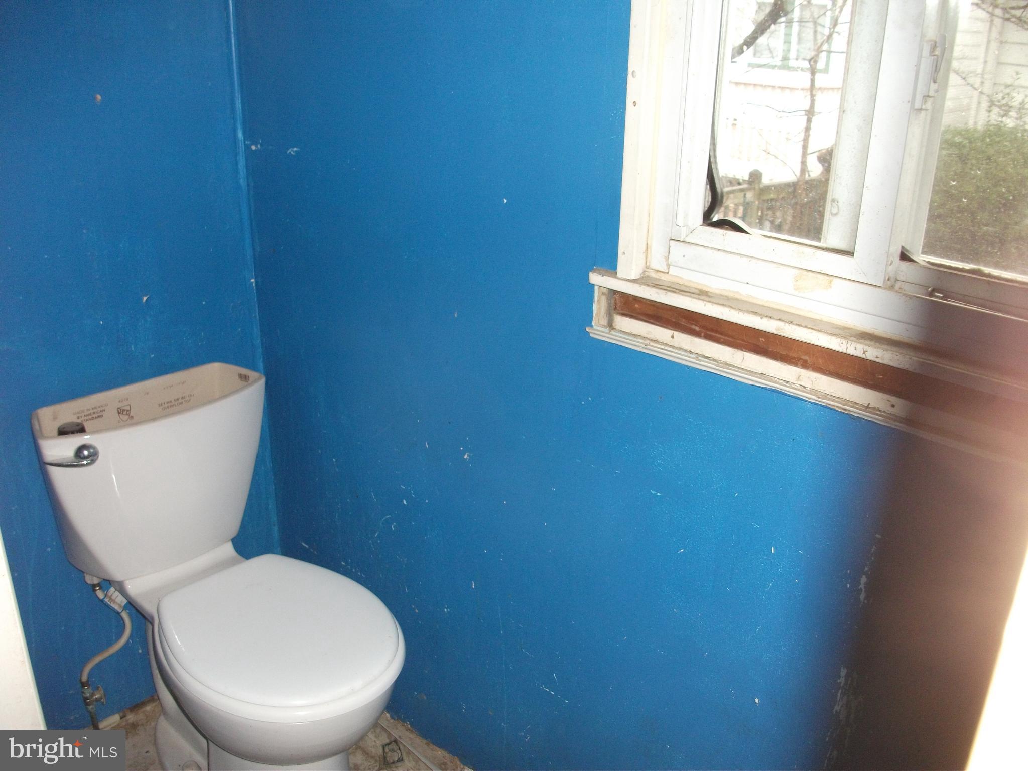 16 West Hancock Street Riverside, NJ 08075 - Photo 2 of 18
