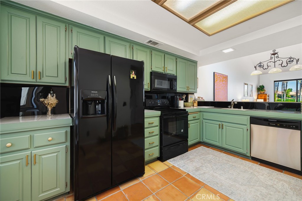 72 Old Ranch Road Palm Desert, CA 92211 - Photo 11 of 28