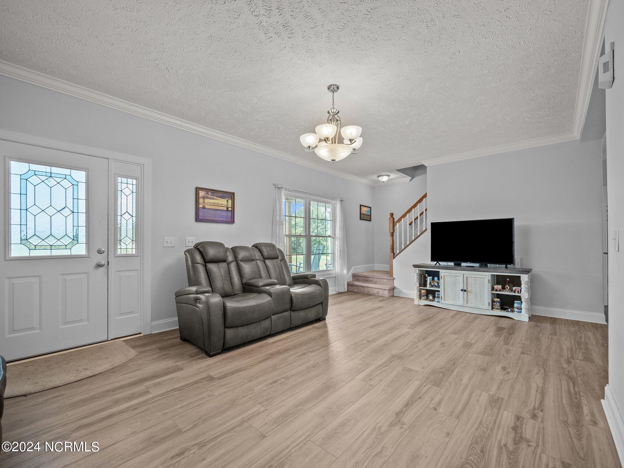 667 Loop Road Goldsboro, NC 27530 - Photo 3 of 38 92-web-or-mls-M1B15180