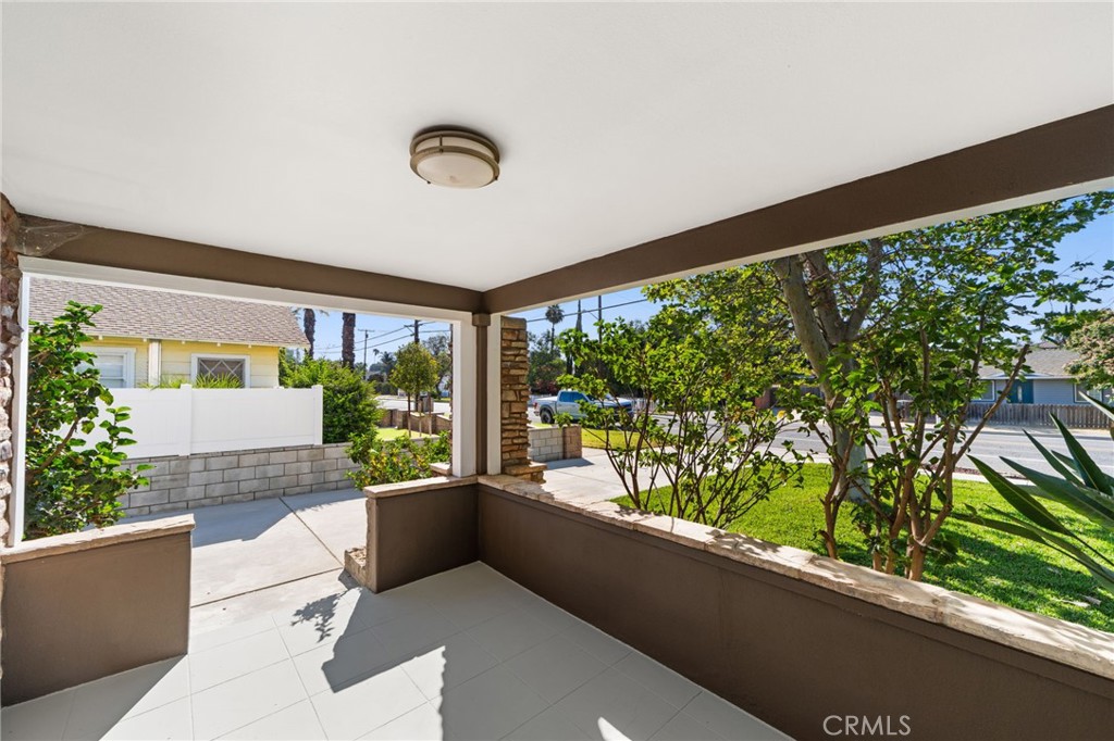 5555 Grand Riverside, CA 92504 - Photo 15 of 41