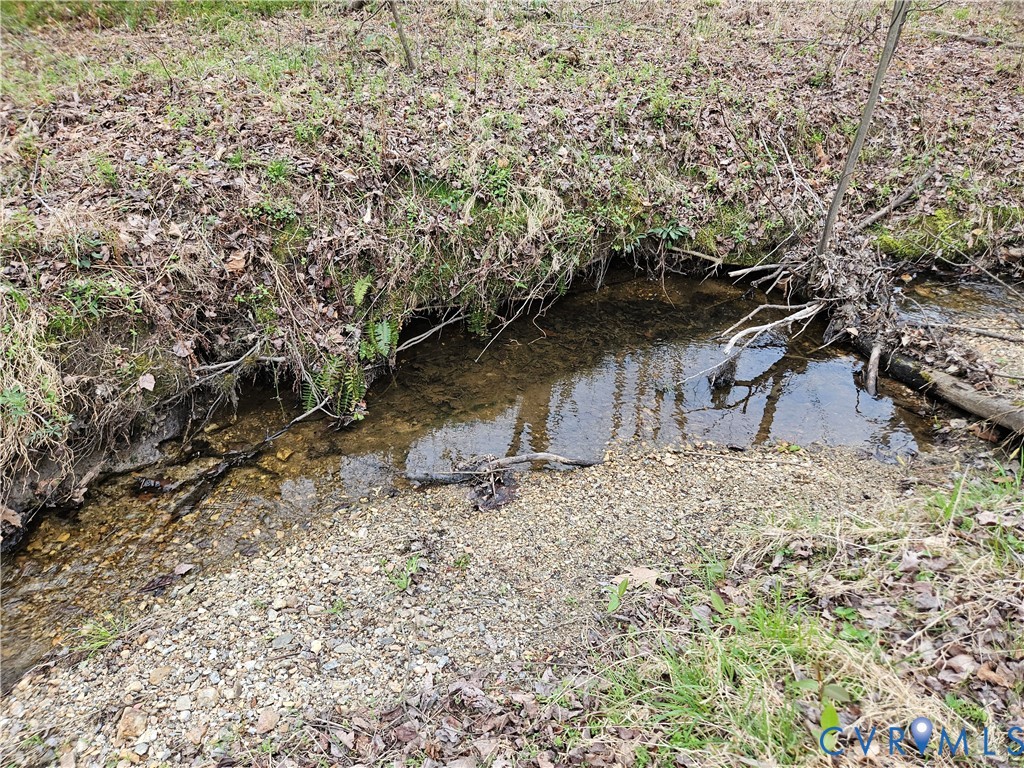 83.86-ac South James River Road Buckingham, VA 23921 - Photo 14 of 21