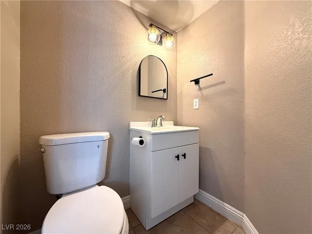 $1,825 | 2835 Cool Water Drive, Henderson, NV 89074