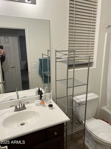 $1,975 | 2546 West Old Paint Trail, Phoenix, AZ 85086