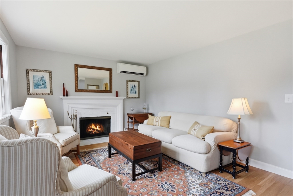 5 Antrim Road Framingham, MA 01701 - Photo 6 of 38