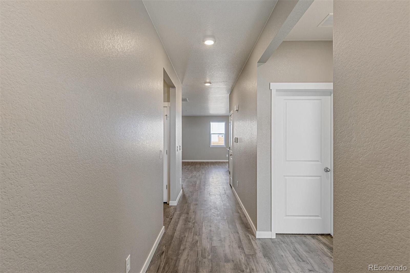 3162 Belleville Ridge Road Elizabeth, CO 80107 - Photo 2 of 20 Gallery Image 2